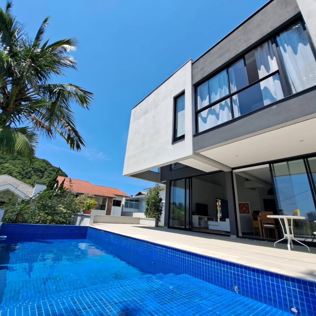 Casa Condomínio Ariribá